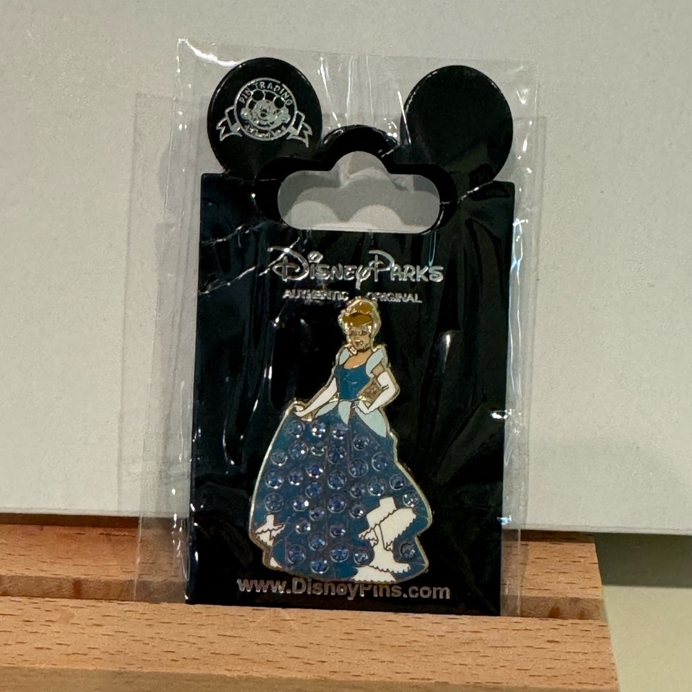 Disney Parks Cinderella Pin